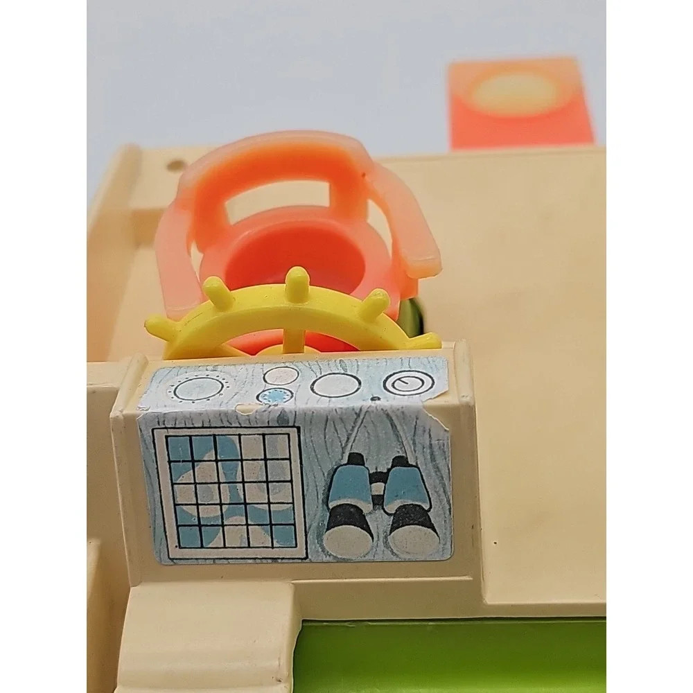 Vintage 1972 Fisher Price Little People Houseboat Happy House Boat Toy #985‎